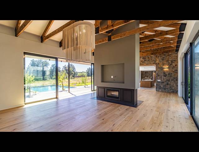 5 BEDROOM HOUSE FOR SALE IN KYALAMI
